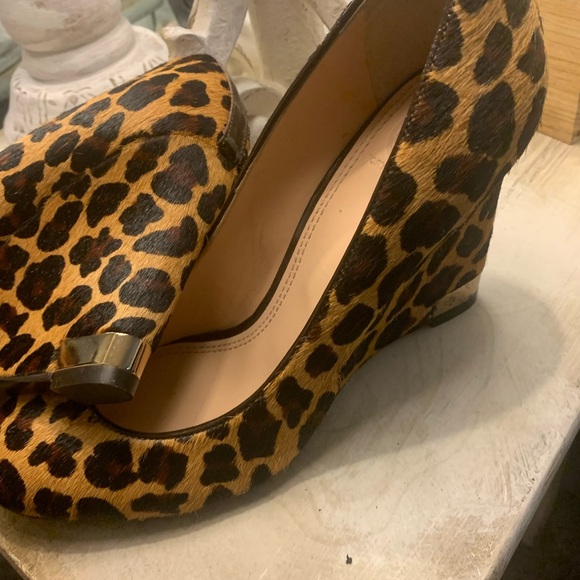 NEVER WORN!!! TORY BURCH - Picture 5 of 5